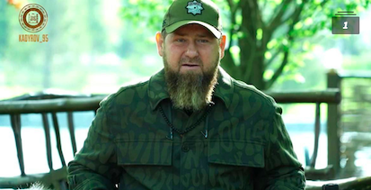 Kadyrov se ukázal v maskáčích od značky Louis Vuitton za